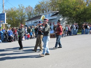 Band at Tractor Parade 2009 The Band Got Things Started