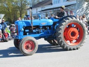 Blue Tractor