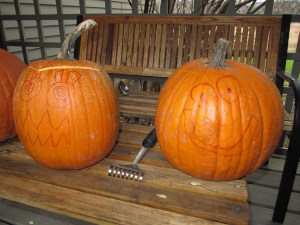 Pumpkins Drawn Upon for Carving